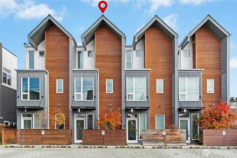 Photo of 6641 Carleton Avenue S #B, Seattle, WA 98108 (MLS # 2508385)