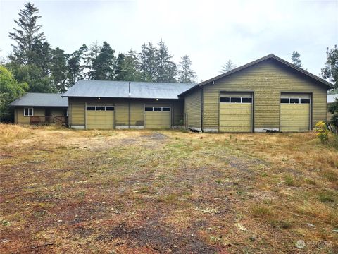Photo of 2207 267th Lane, Ocean Park, WA 98640 (MLS # 2280136)