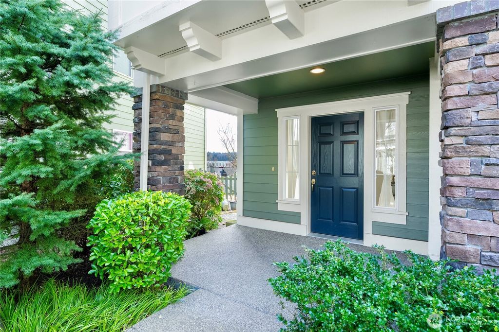 Photo of 18725 101st Avenue NE #11, Bothell, WA 98011 (MLS # 2341974)