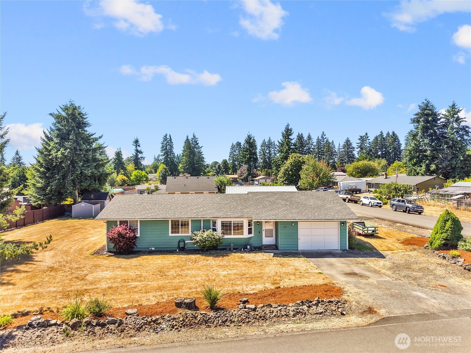 231 NW Maple Avenue