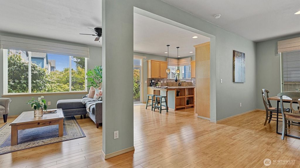 Photo of 4422 NE 2nd Lane, Renton, WA 98059 (MLS # 2395881)