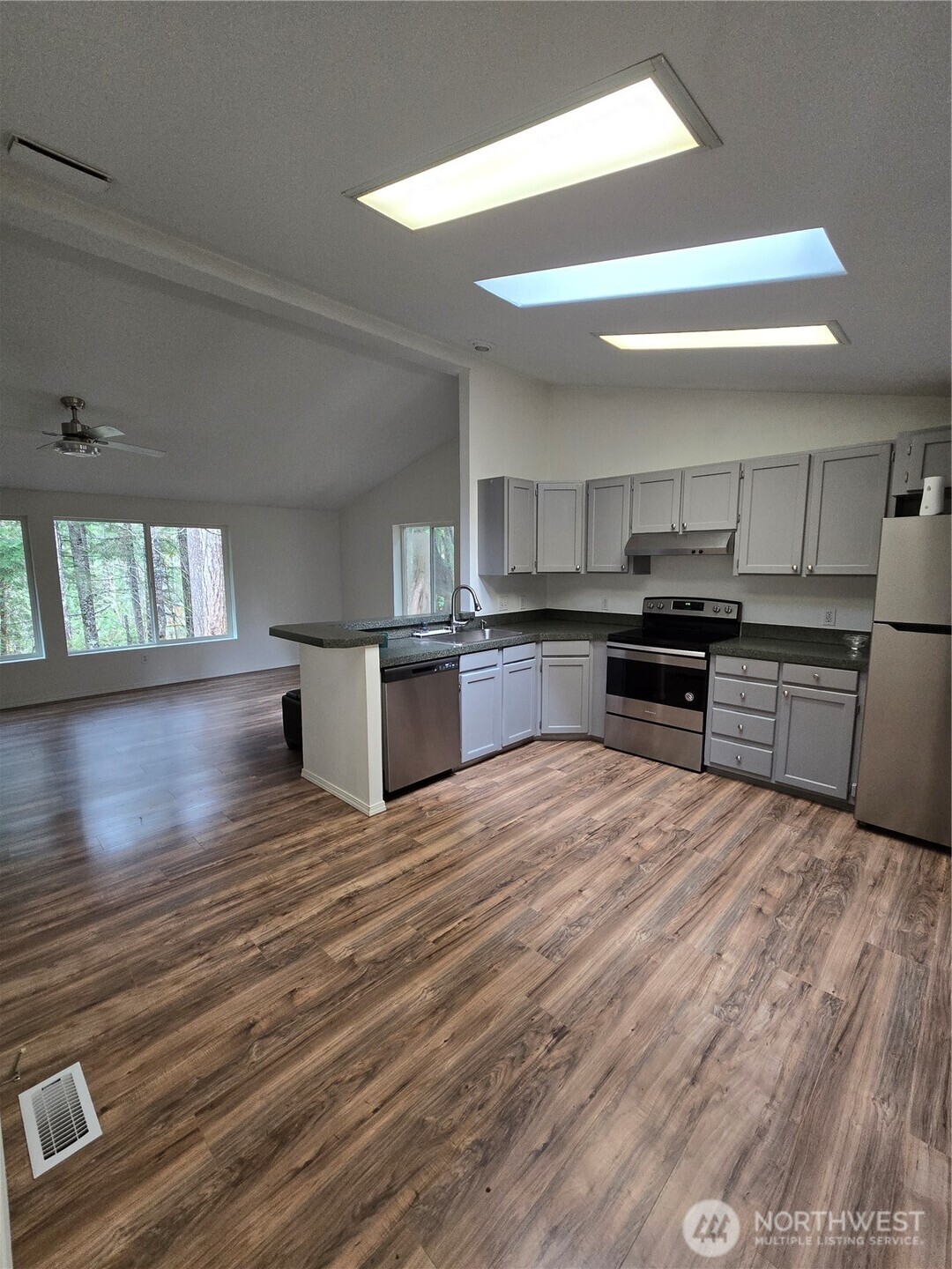 91 N Gadwall Place N