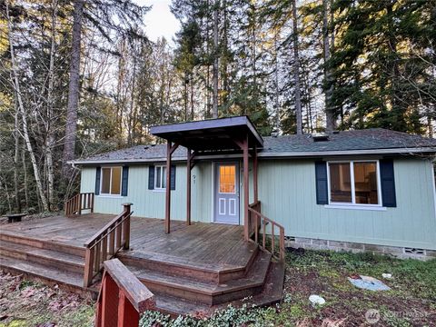 Photo of 91 N Gadwall Place N, Hoodsport, WA 98548 (MLS # 2480293)