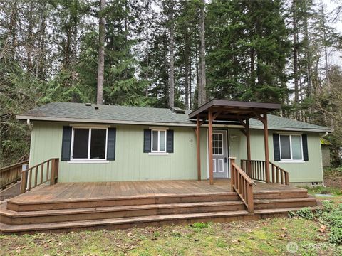 Photo of 91 N Gadwall Place N, Hoodsport, WA 98548 (MLS # 2480293)