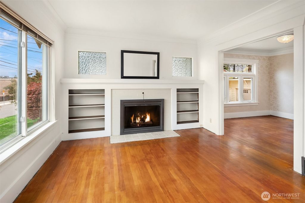 Photo of 1344 NE 68th Street, Seattle, WA 98115 (MLS # 2359626)
