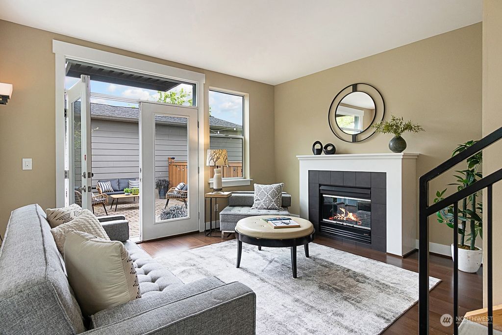 Photo of 2810 S Columbian Way, Seattle, WA 98108 (MLS # 2061498)