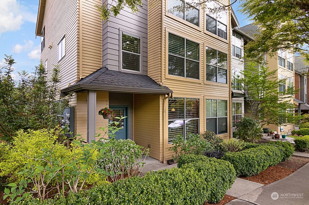Photo of 2810 S Columbian Way, Seattle, WA 98108 (MLS # 2061498)