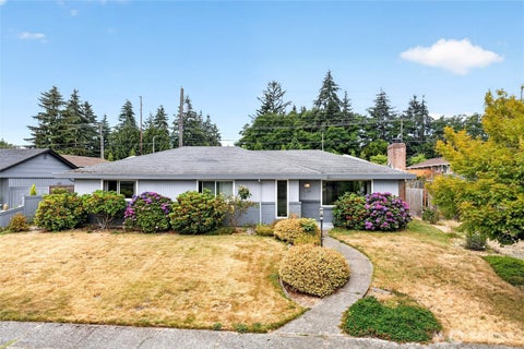 Photo of 1420 N Woodlawn, Tacoma, WA 98406 (MLS # 2542817)