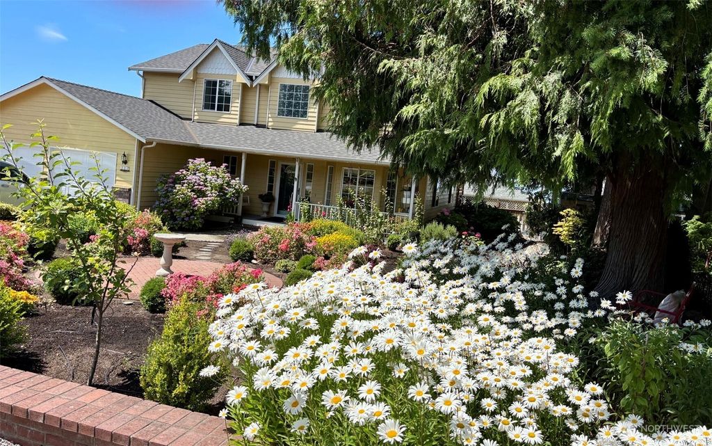 Photo of 317 Melissa Street, Camano Island, WA 98282 (MLS # 2549415)