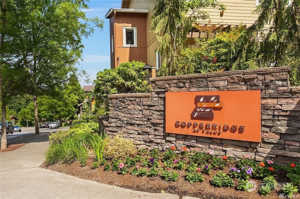 Photo of 139 Cougar Ridge Road NW, Issaquah, WA 98027 (MLS # 2136624)