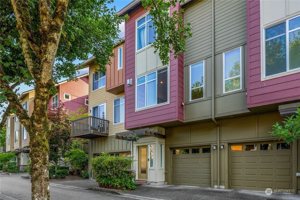 Photo of 139 Cougar Ridge Road NW, Issaquah, WA 98027 (MLS # 2136624)