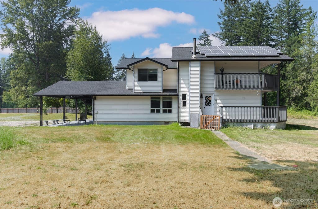 Photo of 1519 State Rte 702 E, Roy, WA 98580 (MLS # 2568668)