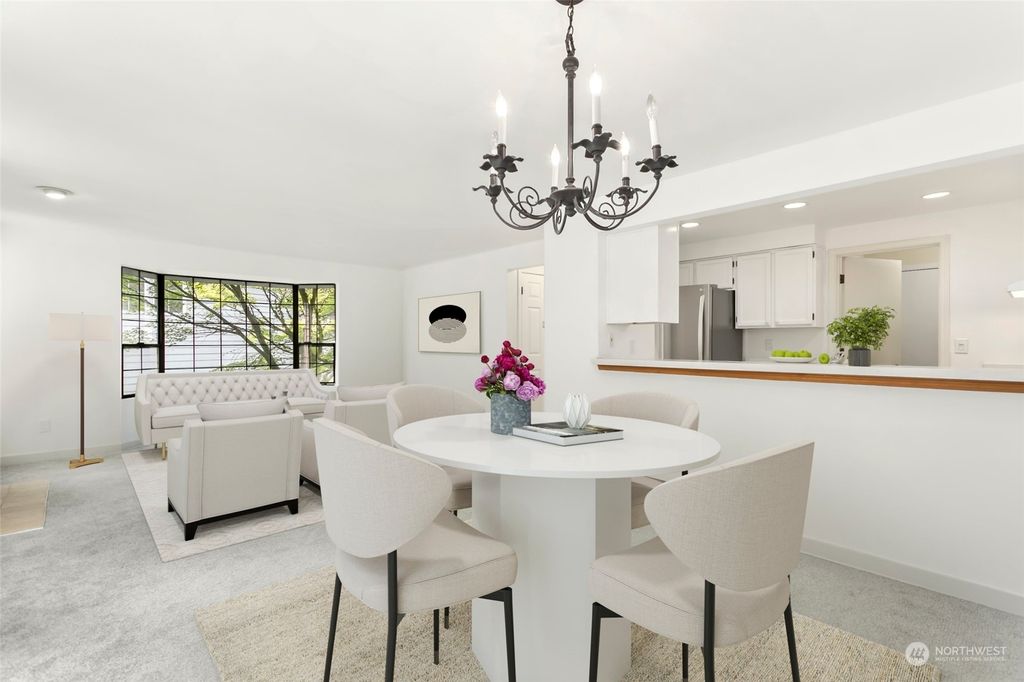 Photo of 13840 NE 87th Street, Redmond, WA 98052 (MLS # 2282910)