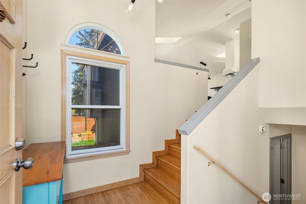 Photo of 6627 Ellis Avenue S, Seattle, WA 98108 (MLS # 2508499)