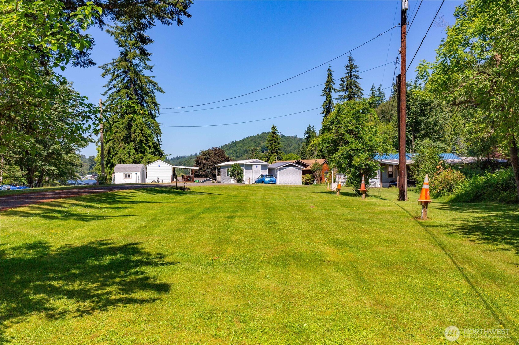 22989 Lake McMurray Lane 18