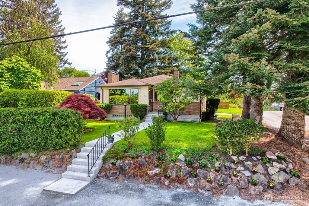 Photo of 3056 50th Avenue SW, Seattle, WA 98116 (MLS # 2523994)