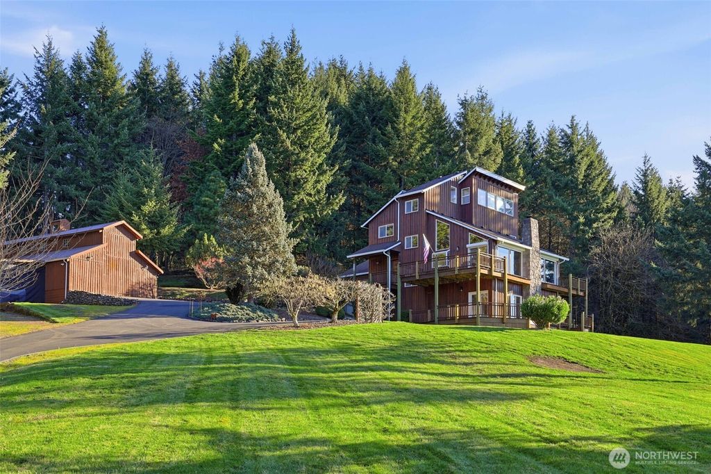 Photo of 112 Morrison Heights Road, Woodland, WA 98674 (MLS # 2471136)