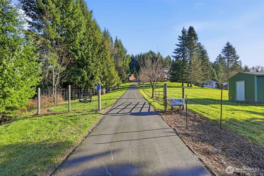 Photo of 112 Morrison Heights Road, Woodland, WA 98674 (MLS # 2471136)