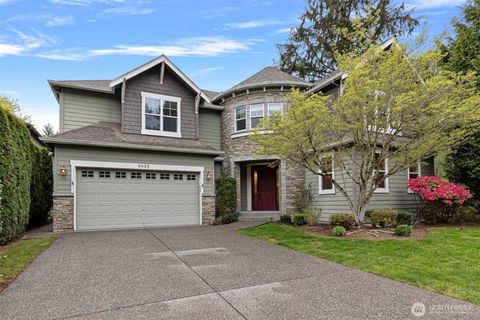 Photo of 8835 NE 237th Place NE, Redmond, WA 98053 (MLS # 2559168)