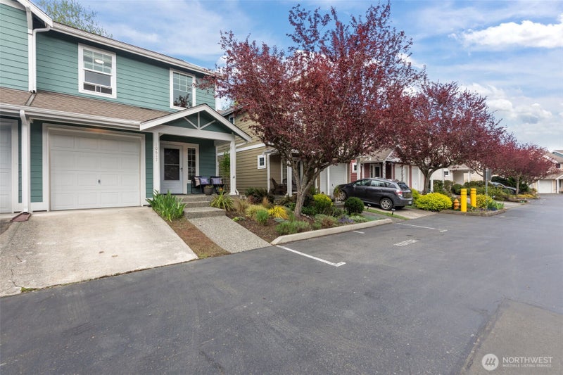 10617 NE Kingston Meadows Circle