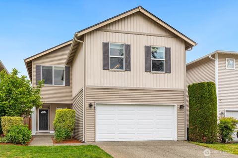 Photo of 22654 128th Ave SE AVE, Kent, WA 98031 (MLS # 2522552)