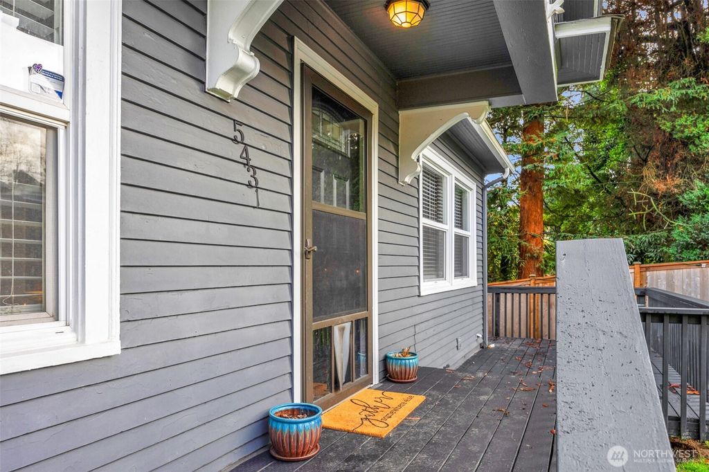 Photo of 5431 Broadway, Everett, WA 98203 (MLS # 2456896)