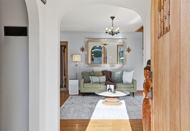606 First Street