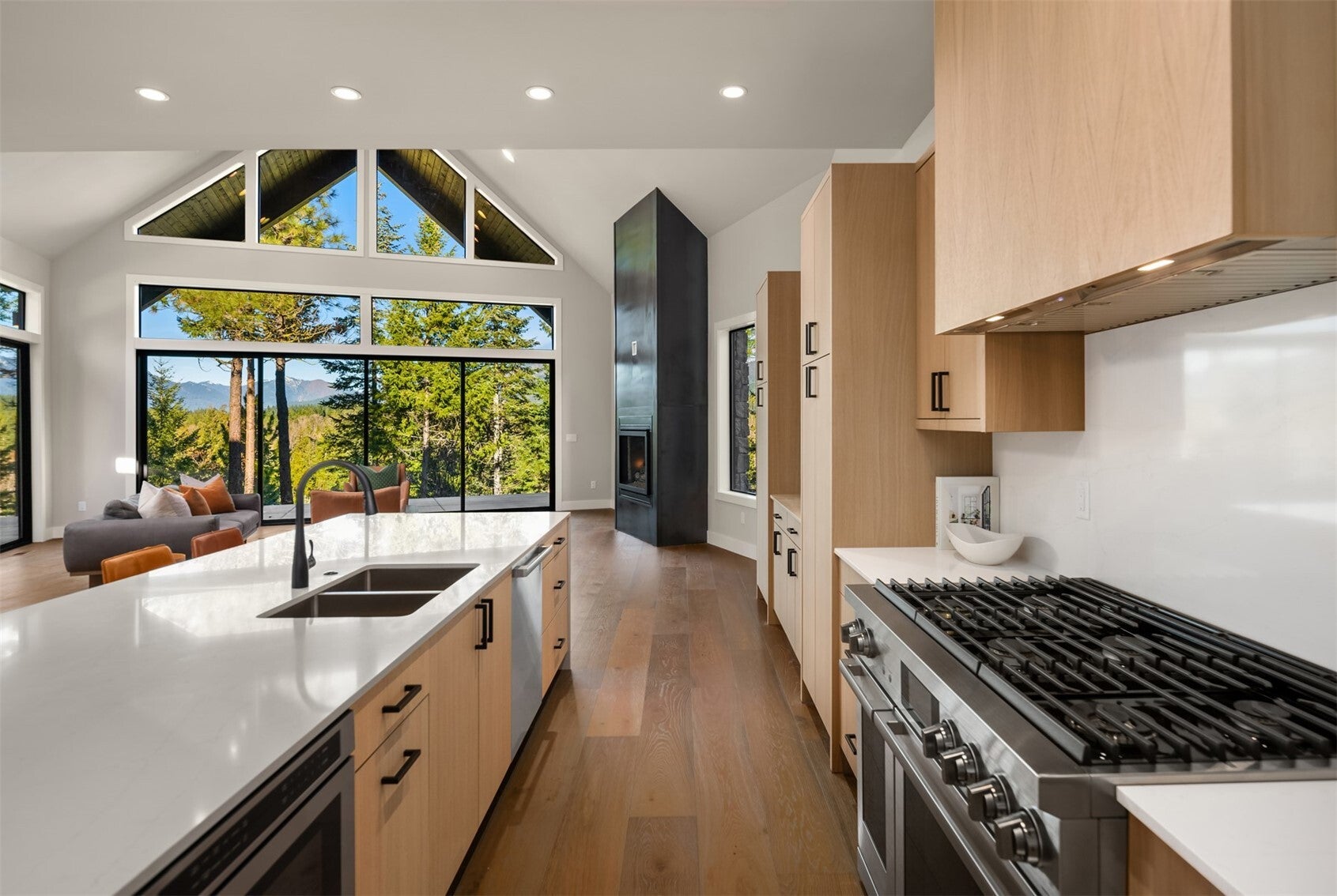 831 Gold Leaf Lane