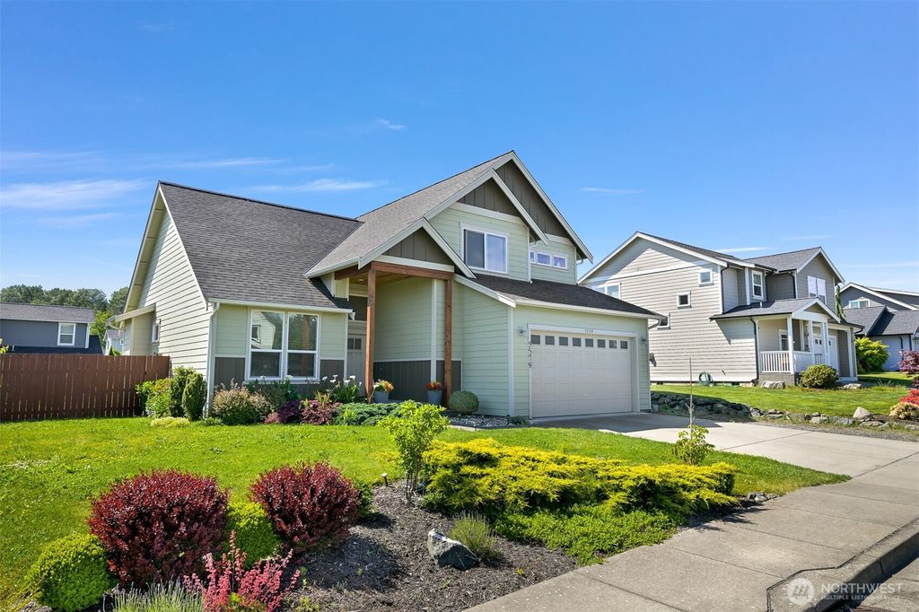 Photo of 5579 Clearview Dr DR, Ferndale, WA 98248 (MLS # 2529761)