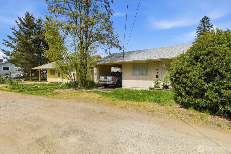 521 Boulevard Road SE