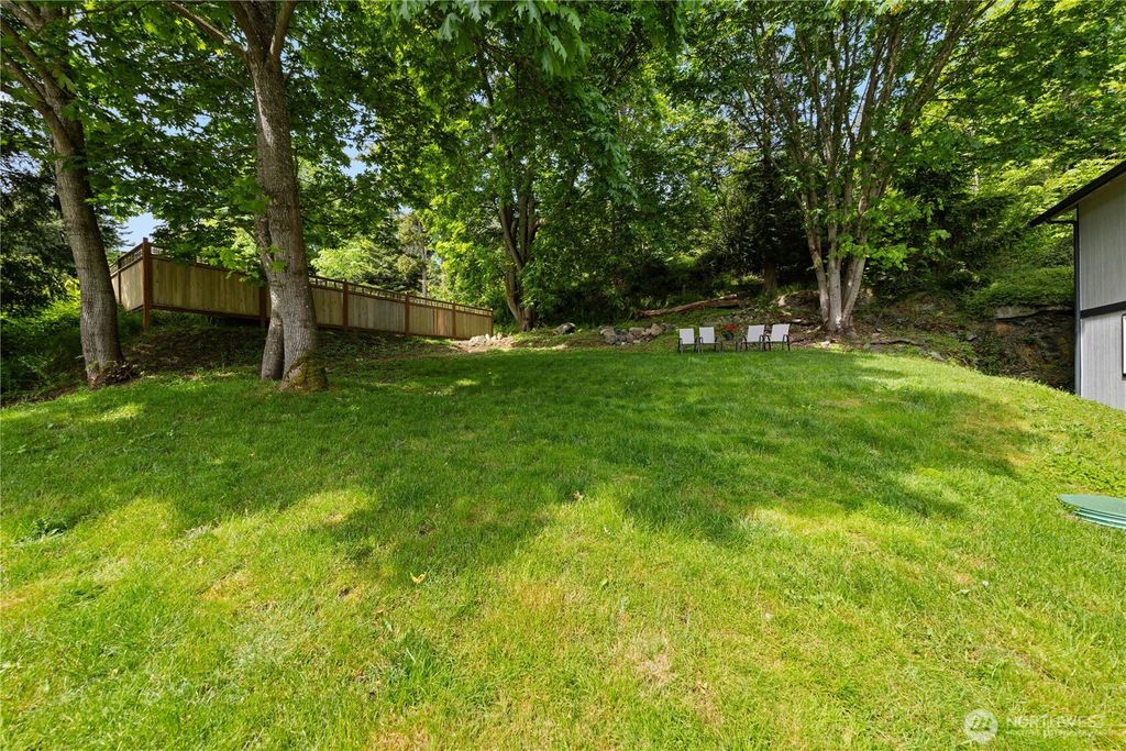 listing image 9361581772058858185