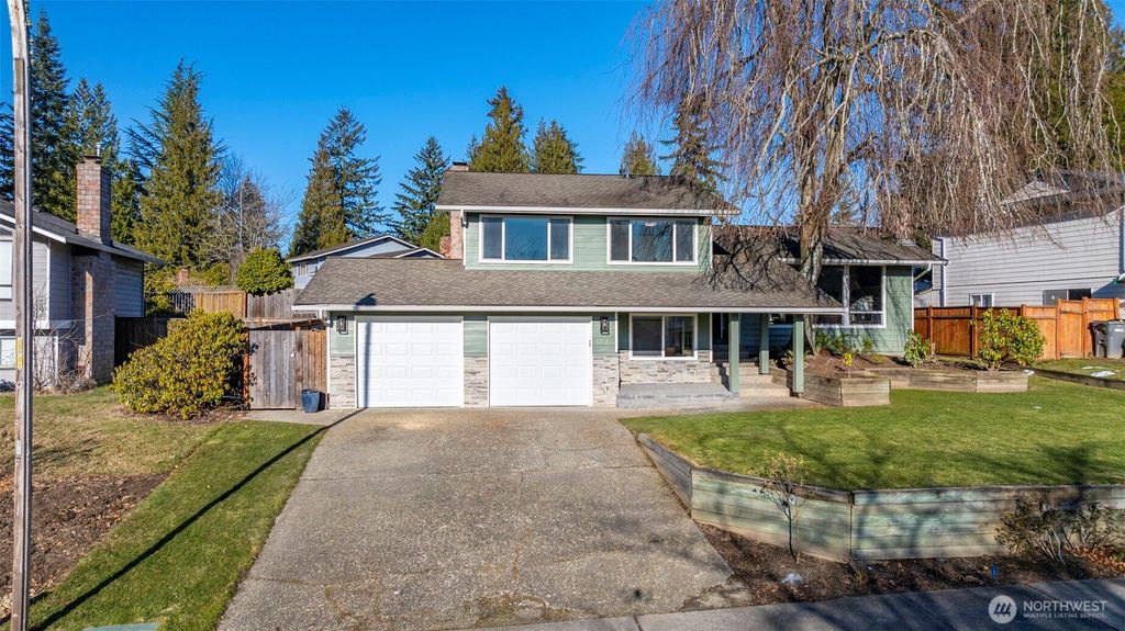 Photo of 10510 158th Avenue NE, Redmond, WA 98052 (MLS # 2331681)