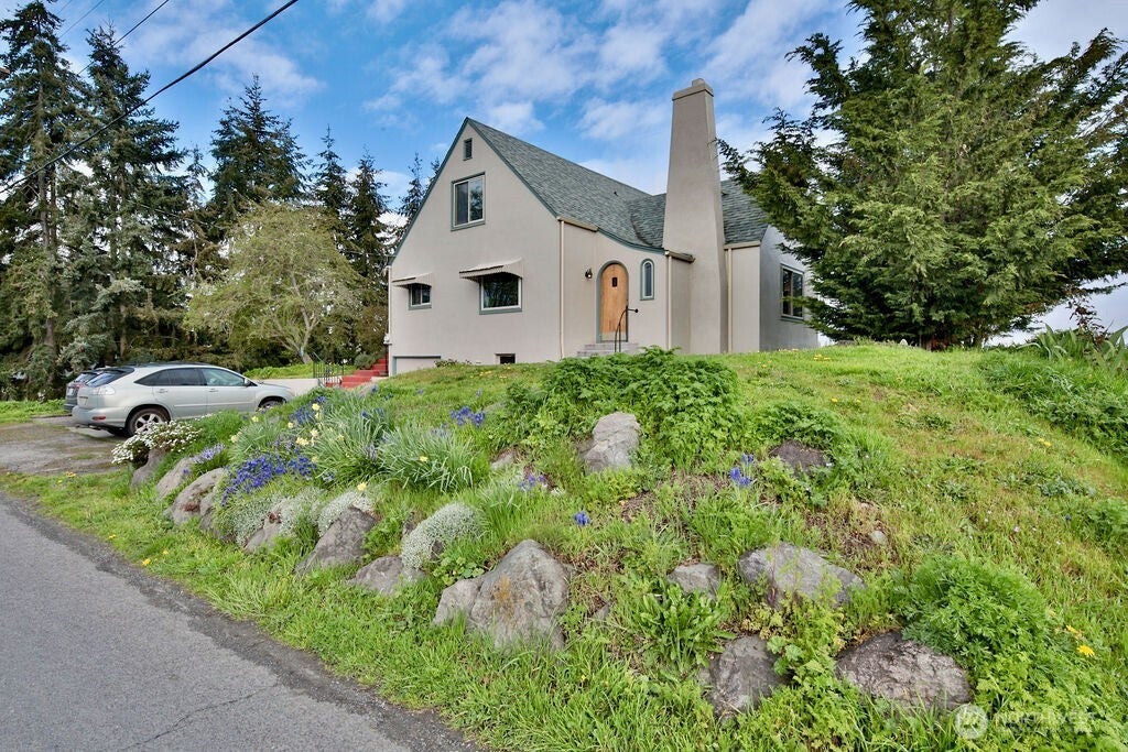 Photo of 1430 W Hendrickson Road, Sequim, WA 98382 (MLS # 2573453)