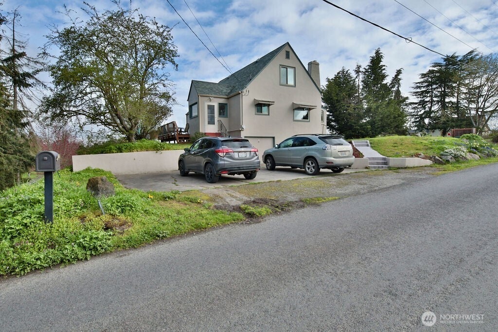 Photo of 1430 W Hendrickson Road, Sequim, WA 98382 (MLS # 2573453)