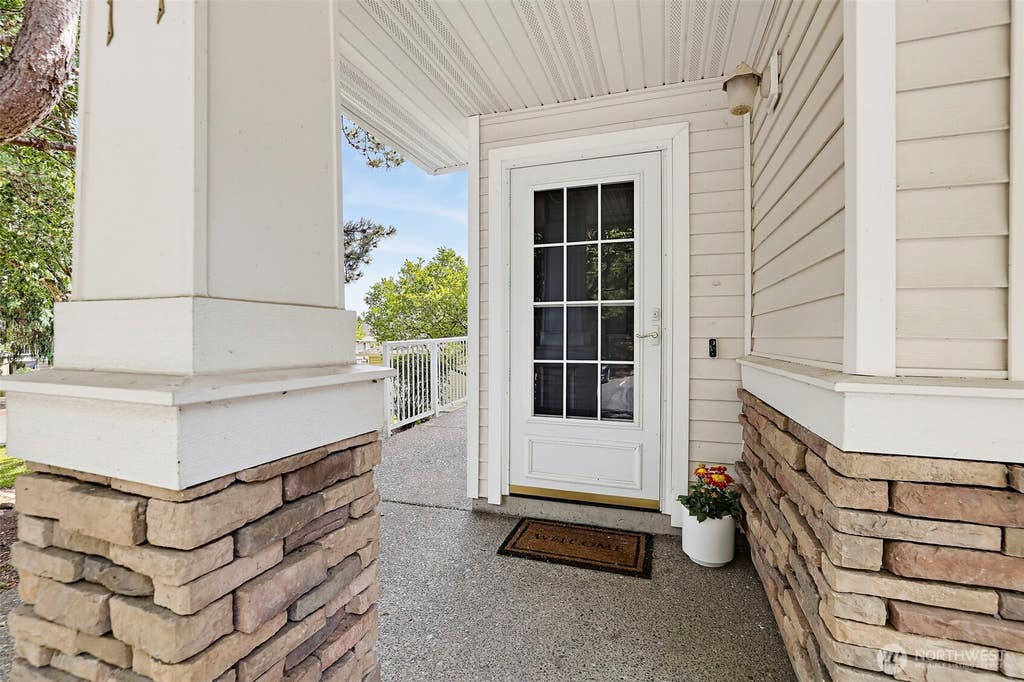 Photo of 22122 41st Avenue S #301, Kent, WA 98032 (MLS # 2572394)