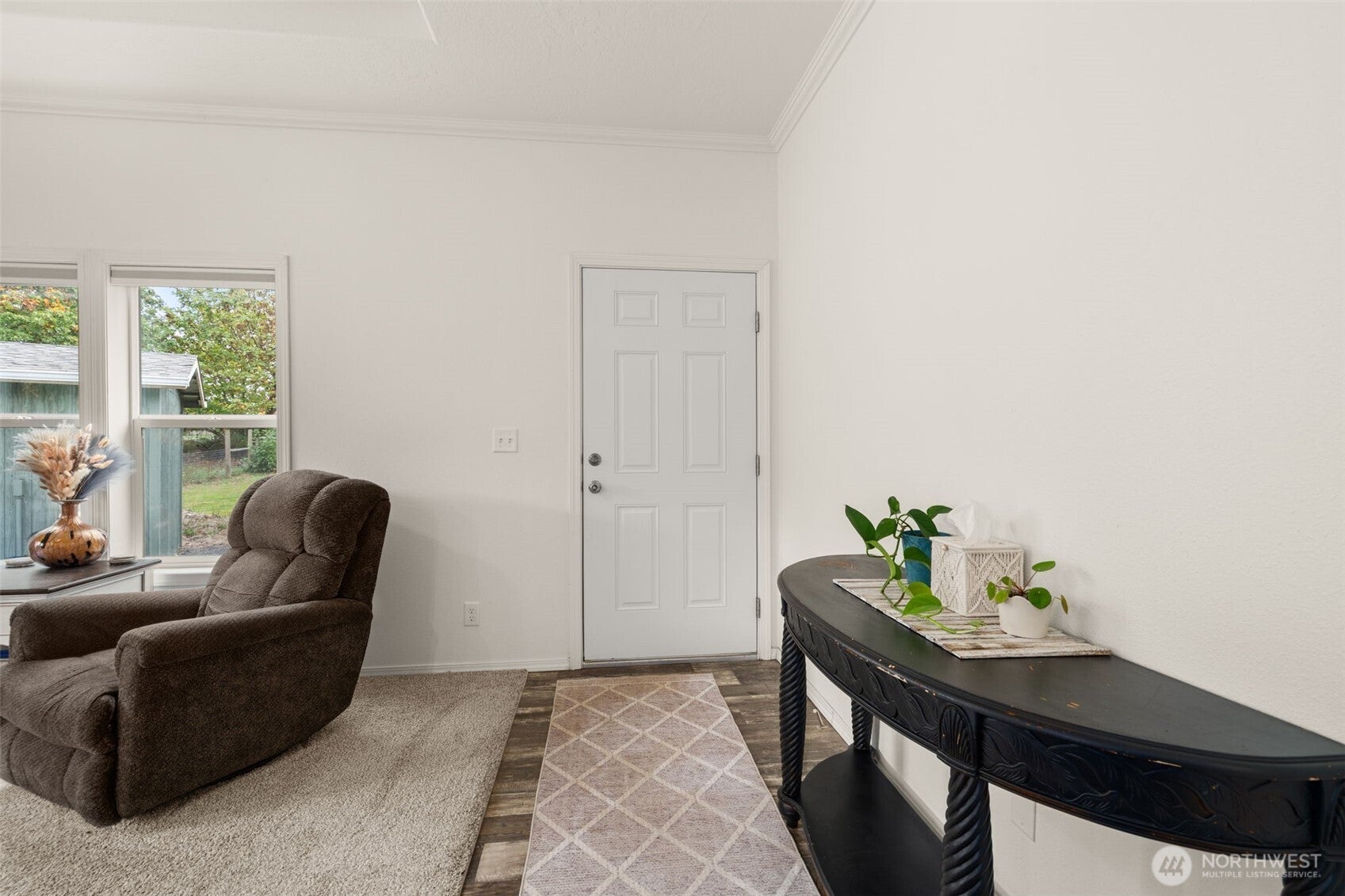 139 N Military Road