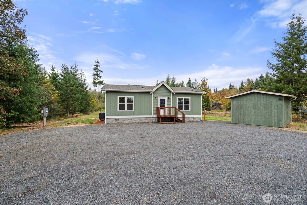 Photo of 139 N Military Road, Winlock, WA 98596 (MLS # 2592429)