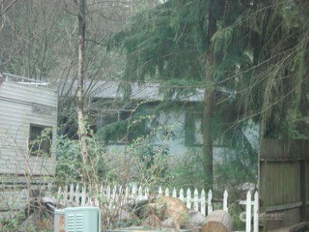 Photo of 23122 104th Avenue SE, Woodinville, WA 98077 (MLS # 2426907)