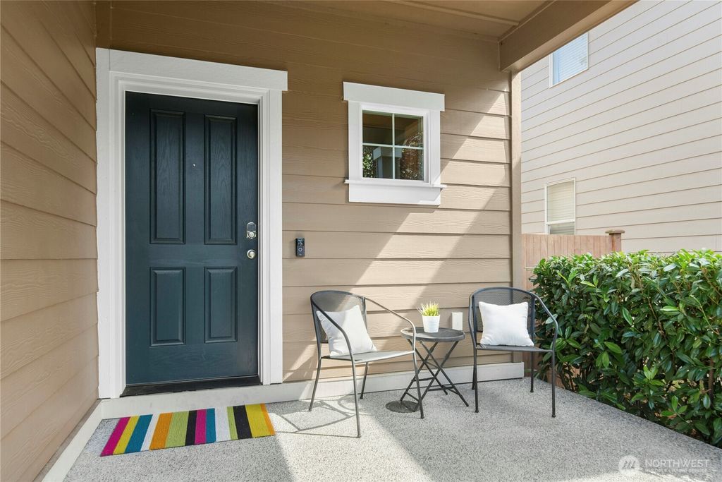 Photo of 10107 6th Place SE, Lake Stevens, WA 98258 (MLS # 2394796)