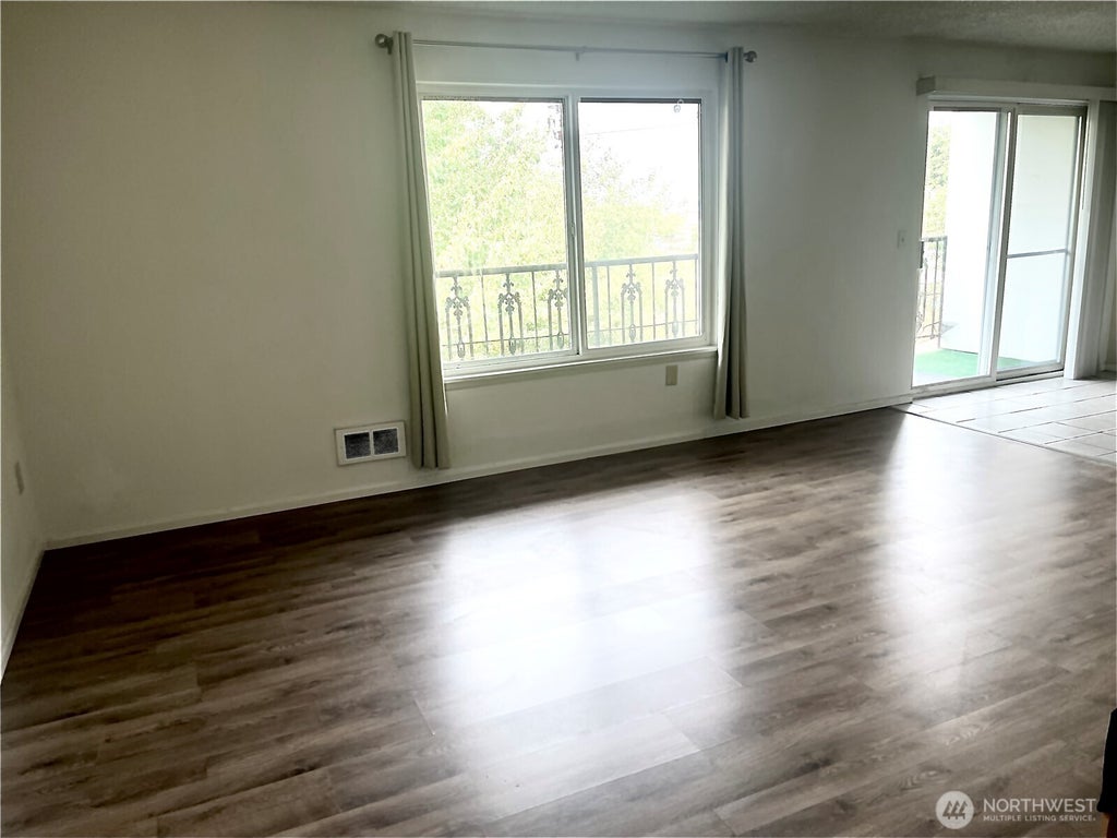 Photo of 1020 S 230TH Street #A303, Des Moines, WA 98198 (MLS # 2567214)