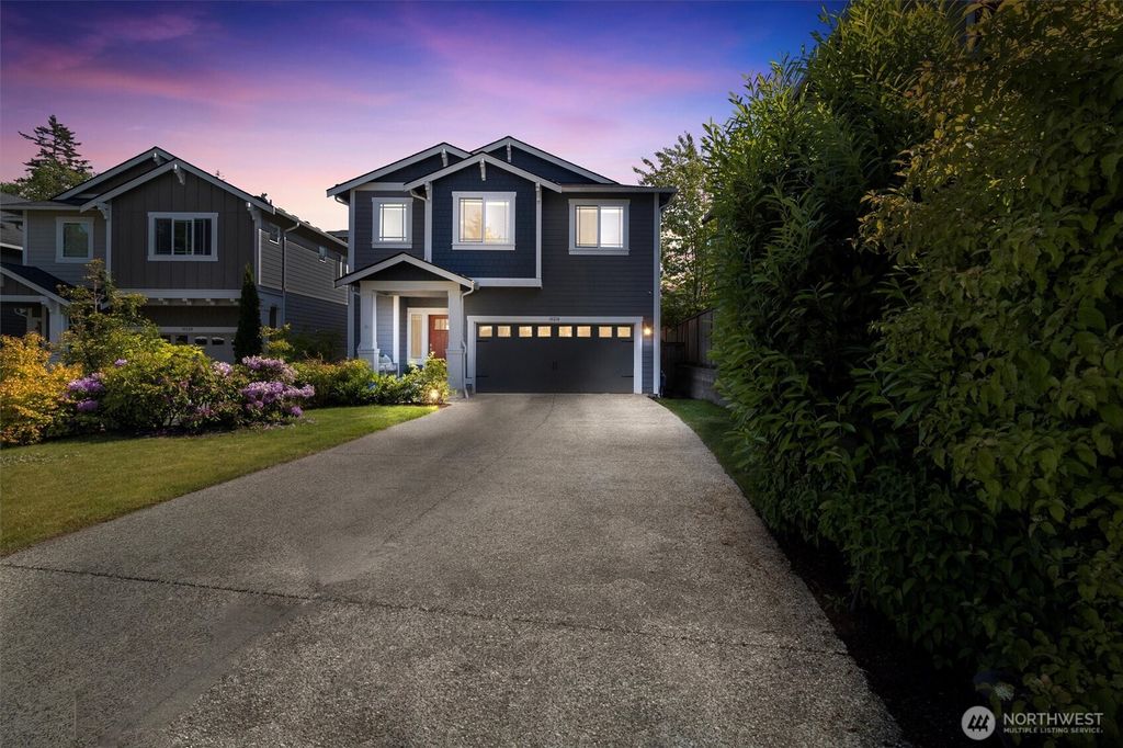 Photo of 10216 15th Place SE, Lake Stevens, WA 98258 (MLS # 2386634)