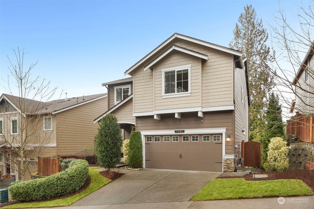 Photo of 7408 NE 166th Street, Kenmore, WA 98028 (MLS # 2041270)