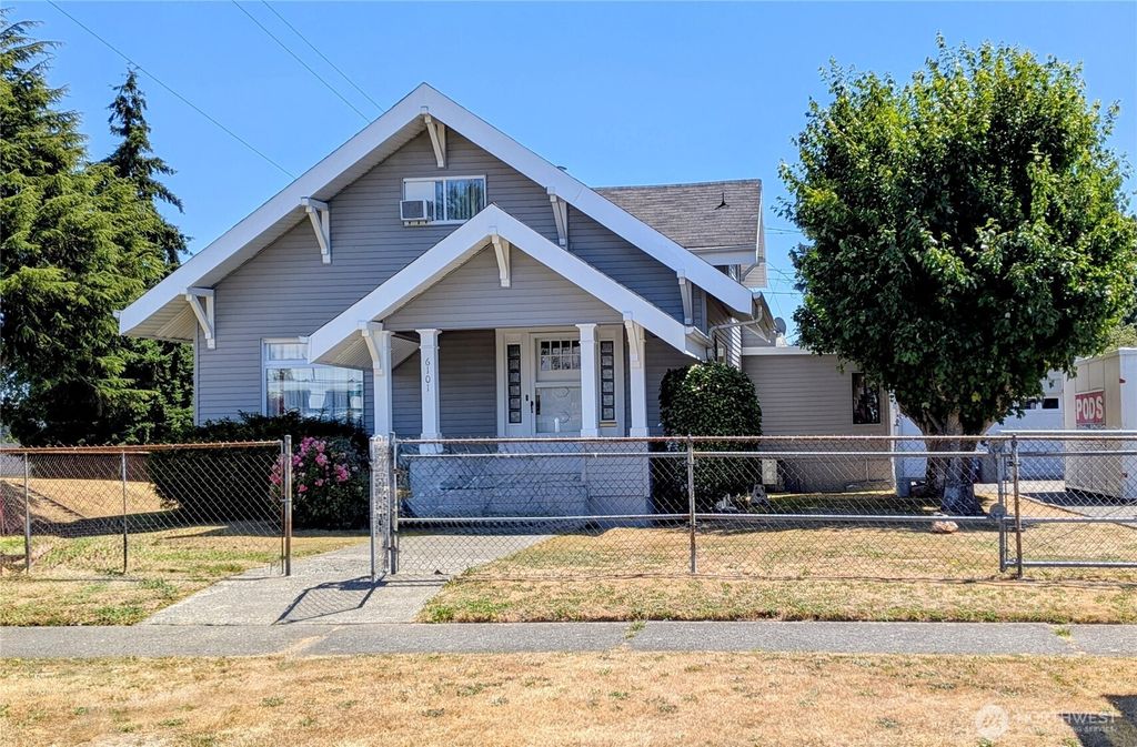 Photo of 6101 Tacoma Avenue S, Tacoma, WA 98408 (MLS # 2542585)