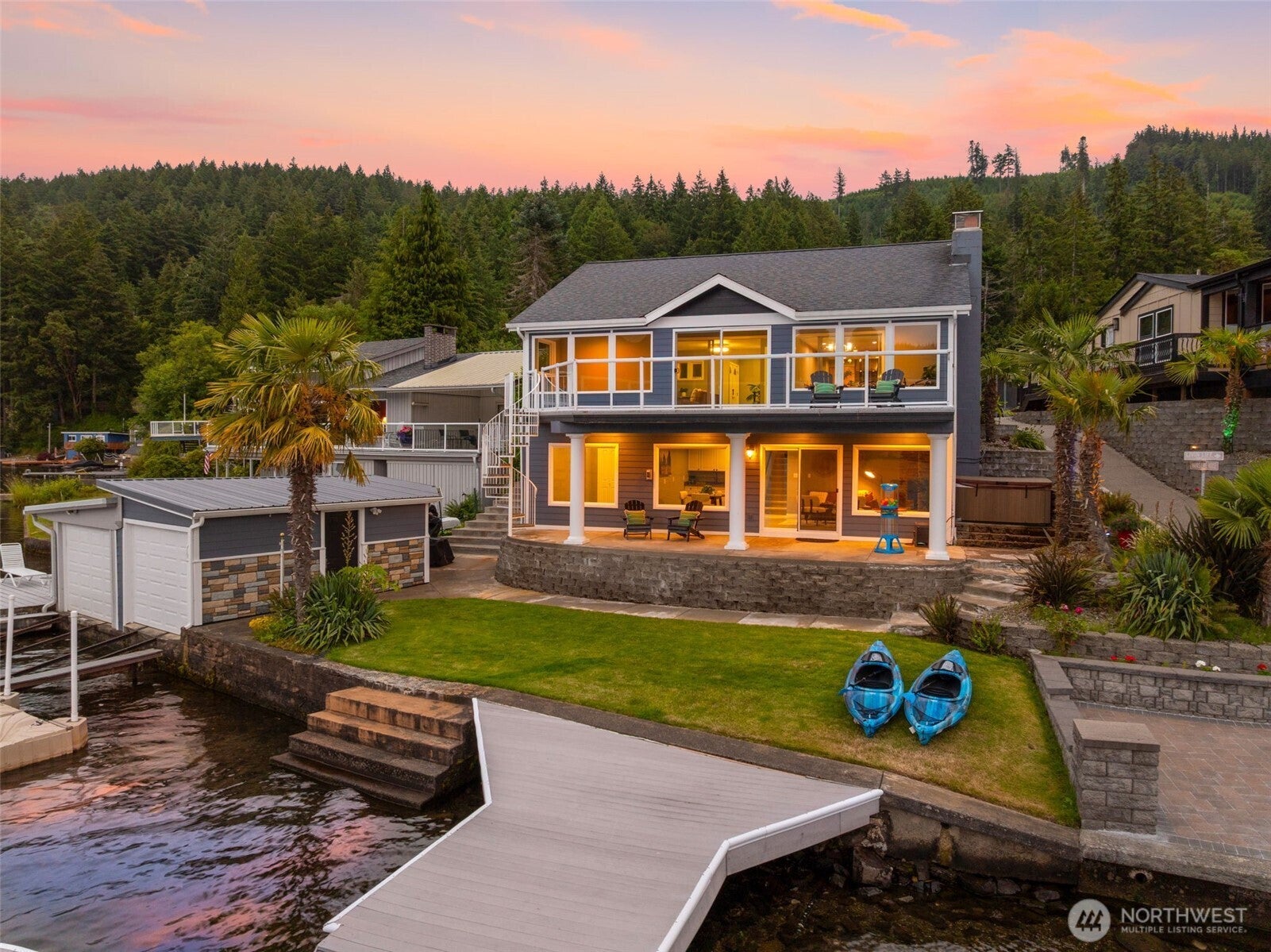 1033 Summit Lake Circle NW