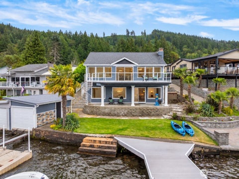Photo of 1033 Summit Lake Circle NW, Olympia, WA 98502 (MLS # 2547812)