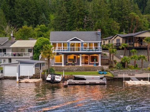 Photo of 1033 Summit Lake Circle NW, Olympia, WA 98502 (MLS # 2547812)
