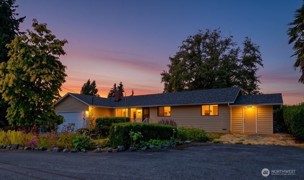 Photo of 4309 177th Place SW, Lynnwood, WA 98037 (MLS # 2589322)