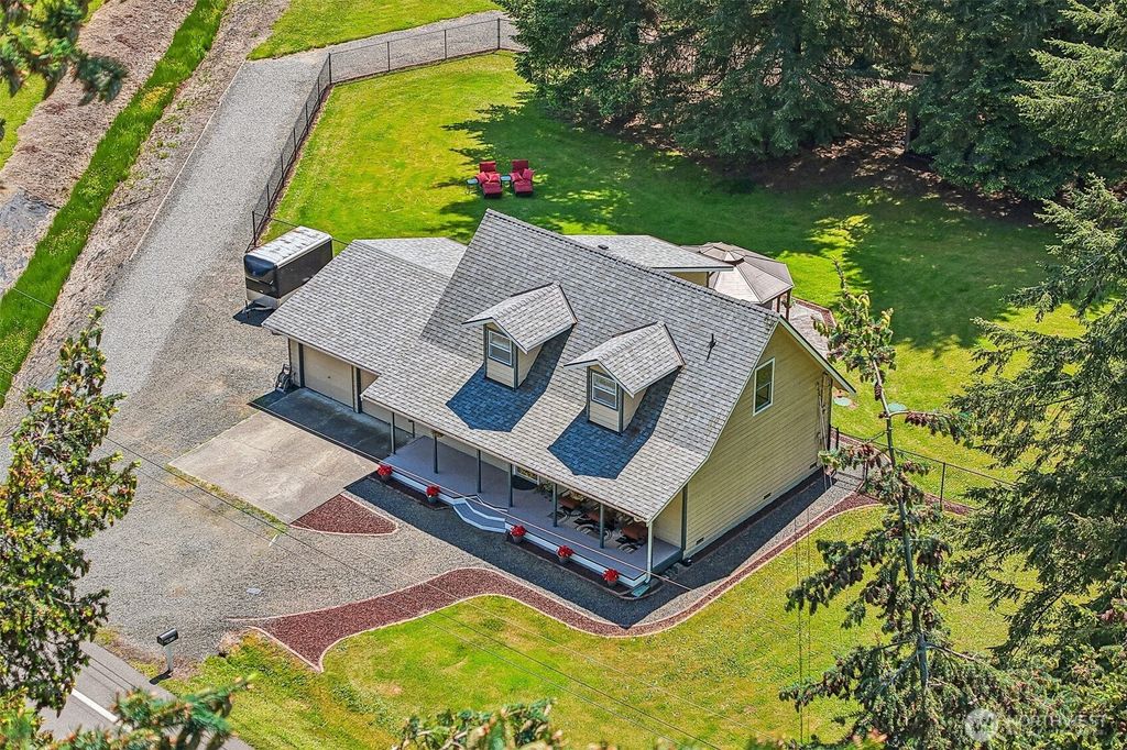 Photo of 6118 180th Place NW, Stanwood, WA 98292 (MLS # 2531835)