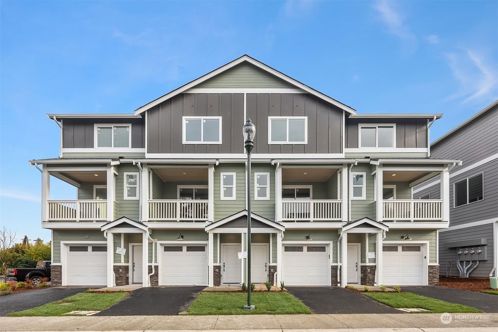 Photo of 18128 1st Place SW #(A3), Normandy Park, WA 98166 (MLS # 2038478)