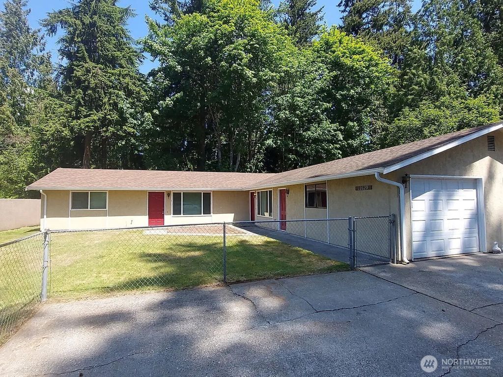 Photo of 12629 48th Ave NE Unit A &amp; B Ave, Marysville, WA 98271 (MLS # 2508710)
